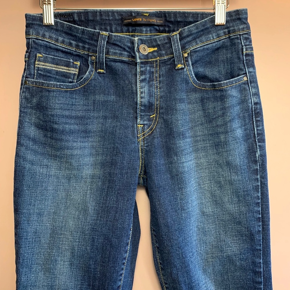 LEVIS MID RISE SKINNY JEAN DARK WASH EUC SZ8 - Picture 4 of 8